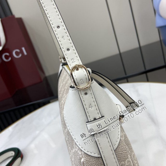 Gucci專櫃古馳最新款Emblem系列小號肩背包 jh2637型號：815218